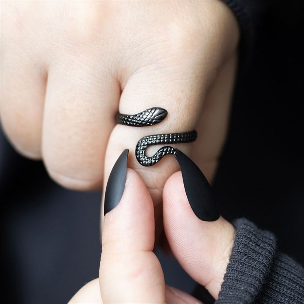 ADJUSTABLE SERPENTINE SNAKE RING